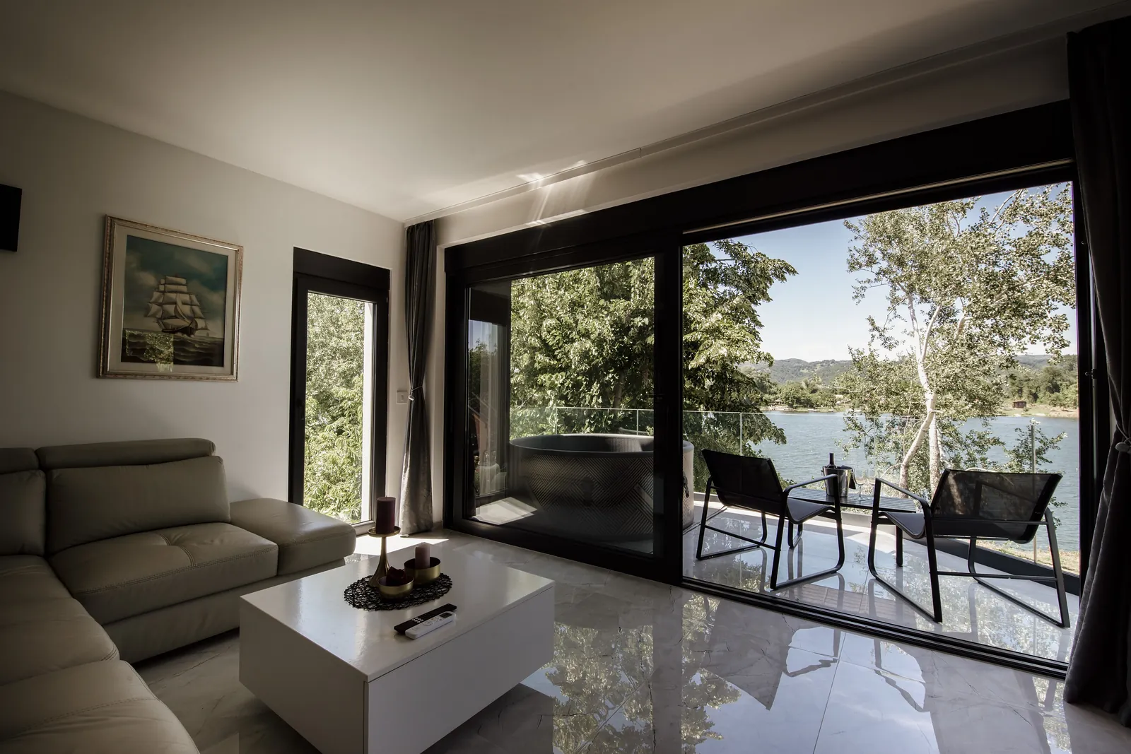 Sala con terraza